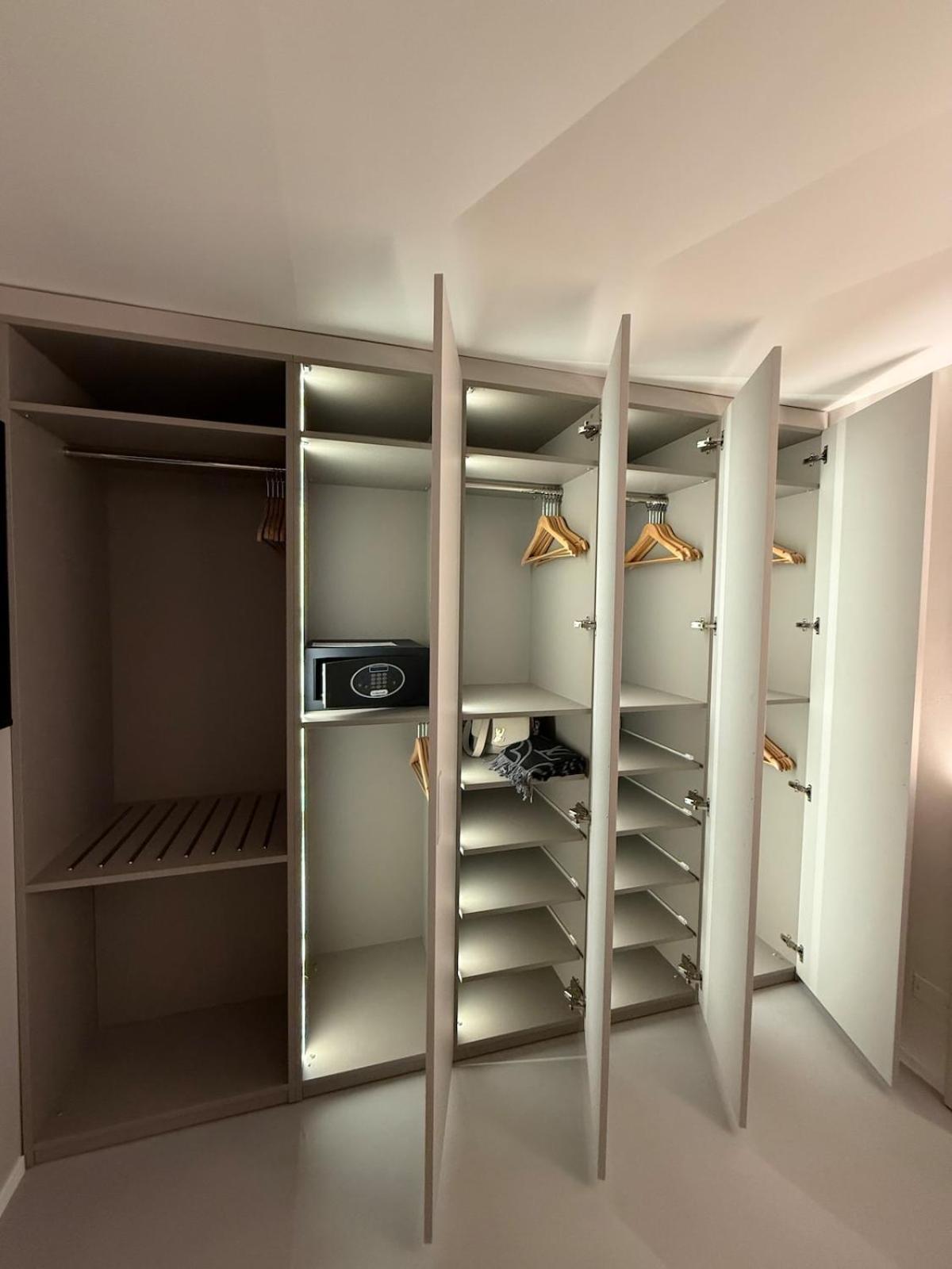 Apartamento Luxury House In Milano Pietrasanta 130 Mq Exterior foto