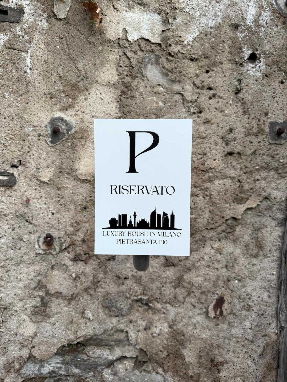 Apartamento Luxury House In Milano Pietrasanta 130 Mq Exterior foto